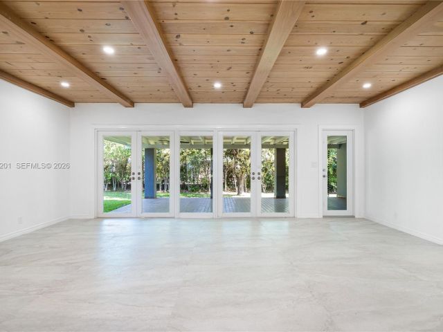 Дом в аренду по адресу 1235 Algardi Ave - фото 7524323