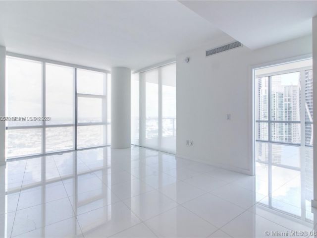 Квартира в аренду номер3601 - фото 7525134