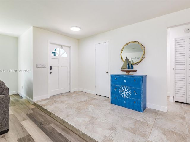 Продажа дома по адресу 505 Heron Dr - фото 7522312