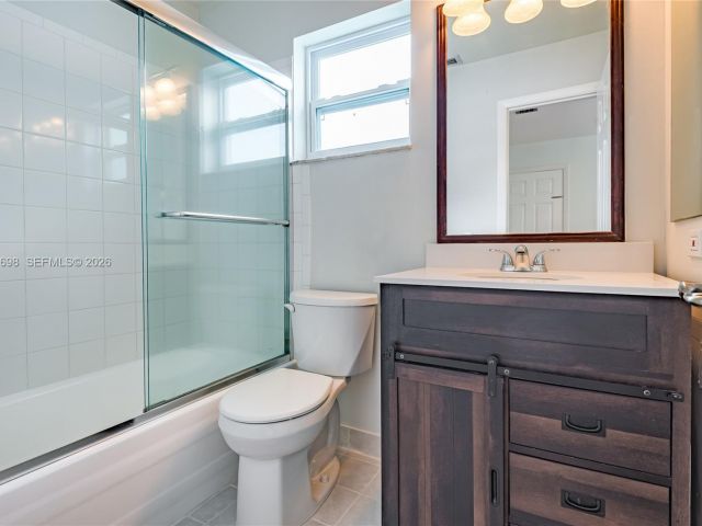 Продажа дома по адресу 505 Heron Dr - фото 7522321