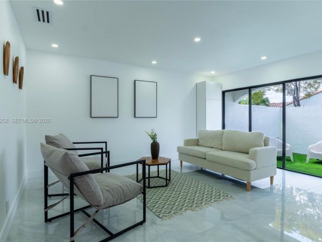 Продажа дома по адресу 21204 Harbor Way 122-12 - фото 7476328