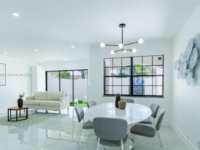 Продажа дома по адресу 21204 Harbor Way 122-12 - фото 7476330