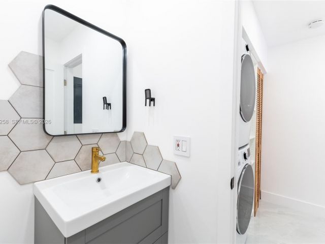 Продажа дома по адресу 21204 Harbor Way 122-12 - фото 7476337