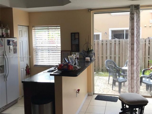 Дом в аренду по адресу 2142 Siena Way - фото 7472703