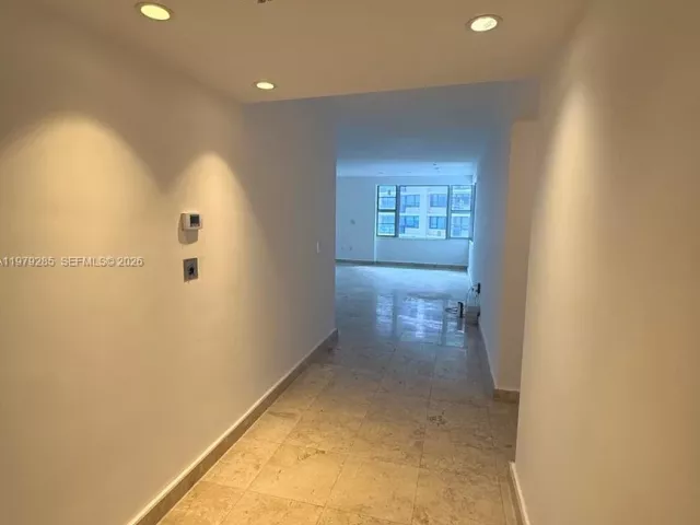 Продажа квартиры #7B - фото 7513958