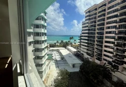 Квартира #7B