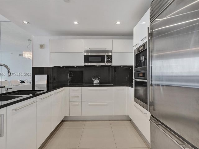 Продажа квартиры #2003 - фото 7498614