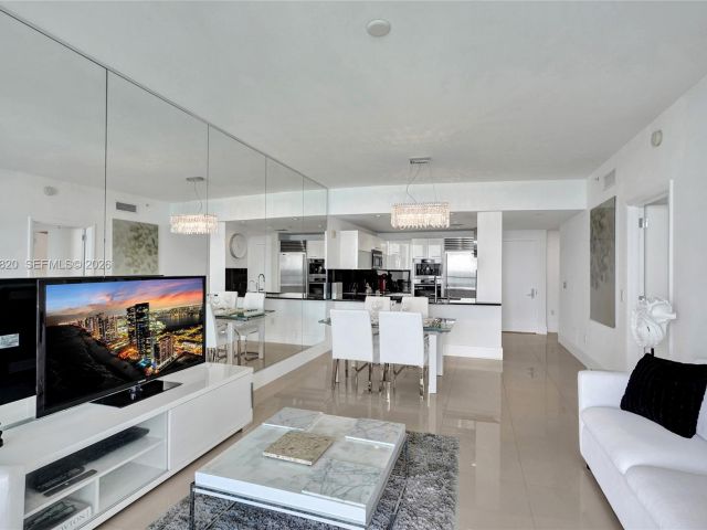 Продажа квартиры #2003 - фото 7498642