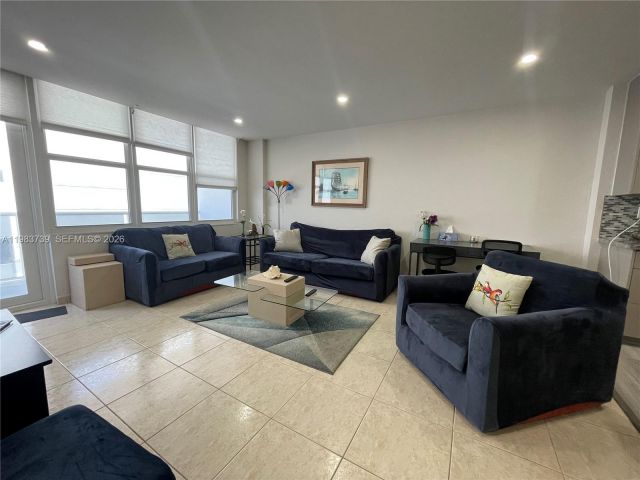 Квартира в аренду номер911 - фото 7470105