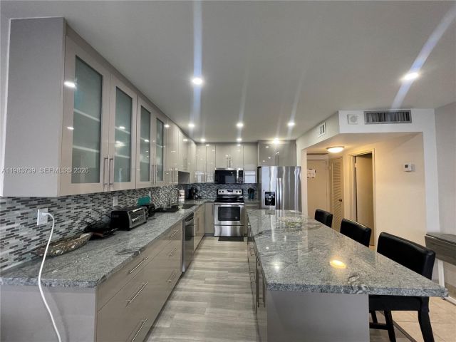 Квартира в аренду номер911 - фото 7470110