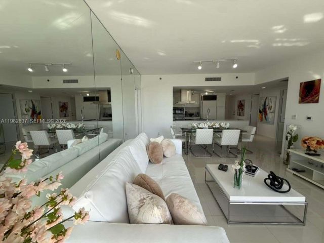 Продажа квартиры #511 - фото 7520254