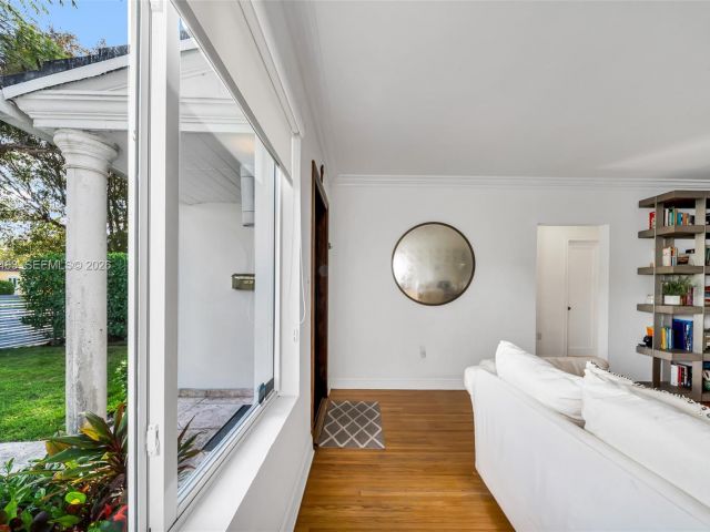 Дом в аренду по адресу 540 SW 27th Rd 0 - фото 7493786