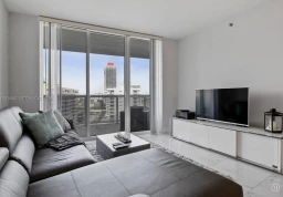 Квартира #909