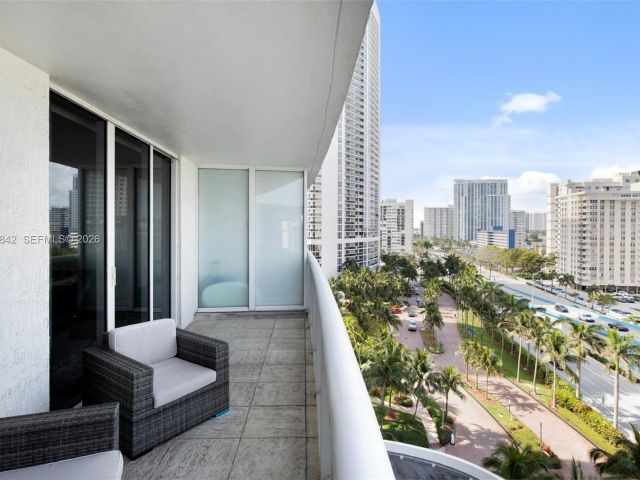 Квартира в аренду номер909 - фото 7500391