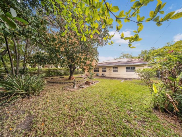 Продажа дома по адресу 512 Mendoza Ave - фото 7470677