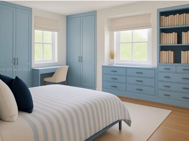 Продажа дома по адресу 9124 Byron Ave - фото 7467054