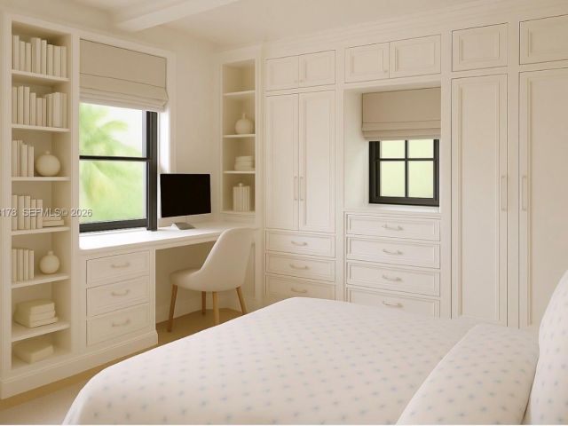 Продажа дома по адресу 9124 Byron Ave - фото 7467057