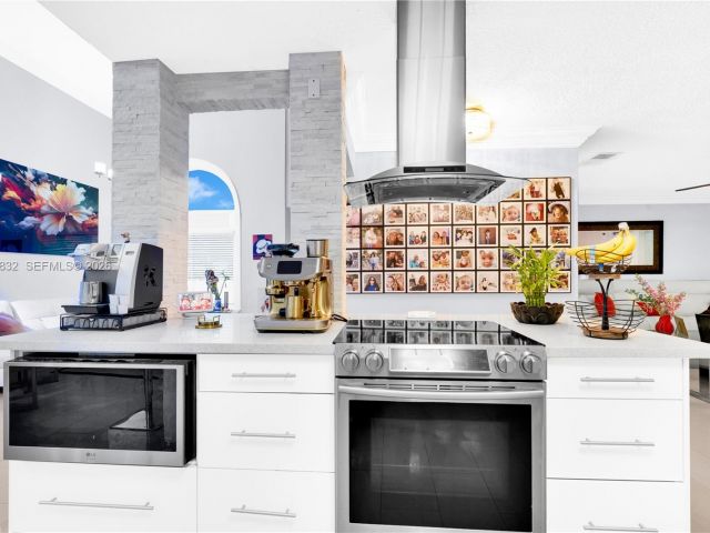 Продажа дома по адресу 14716 SW 111th Ter - фото 7537168