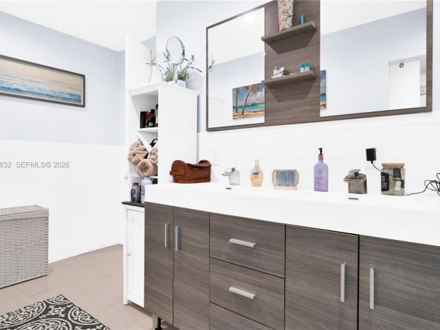 Продажа дома по адресу 14716 SW 111th Ter - фото 7537171