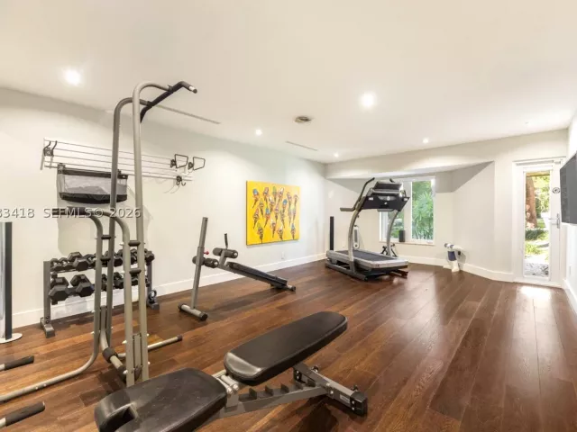 Продажа дома по адресу 9000 Arvida Dr - фото 8976081