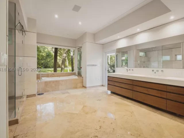 Продажа дома по адресу 9000 Arvida Dr - фото 8976084