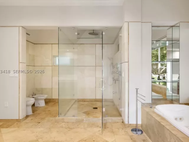 Продажа дома по адресу 9000 Arvida Dr - фото 8976087
