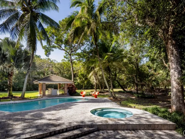 Продажа дома по адресу 9000 Arvida Dr - фото 8976100