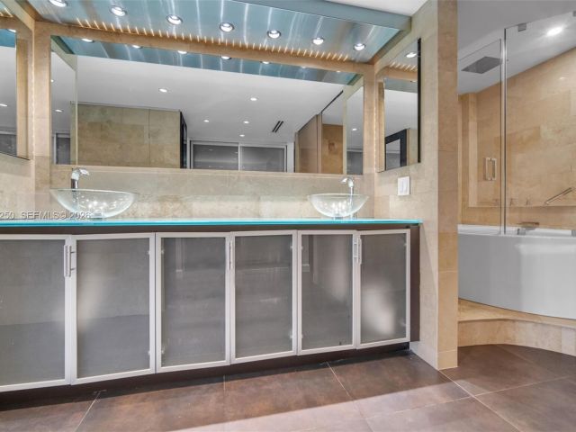 Продажа квартиры #1009 - фото 7491050