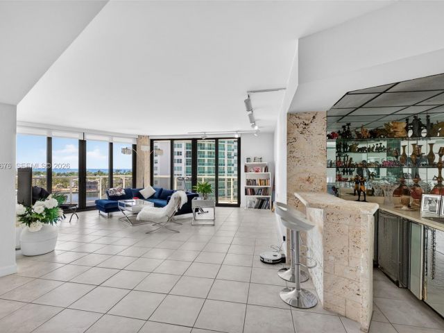 Продажа квартиры #608 - фото 7524051