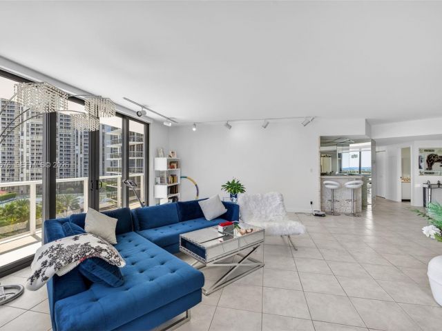 Продажа квартиры #608 - фото 7524053