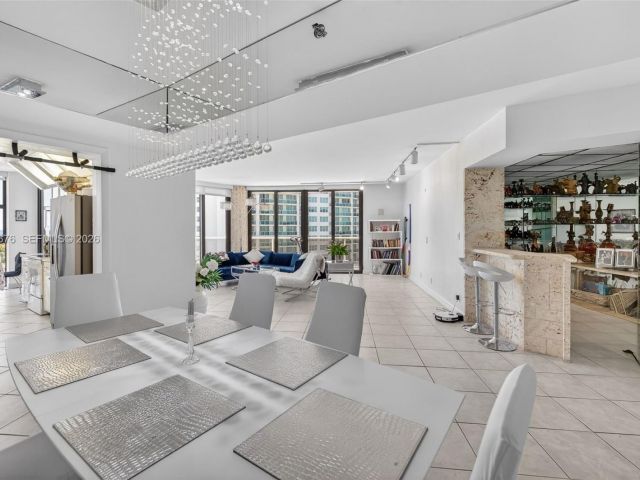 Продажа квартиры #608 - фото 7524055