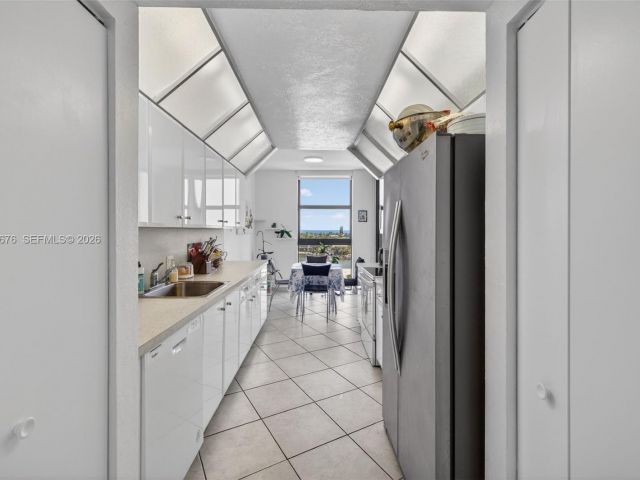 Продажа квартиры #608 - фото 7524064