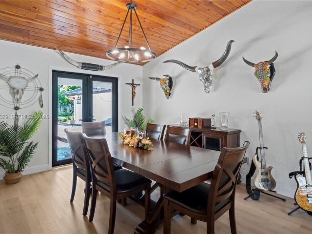 Продажа дома по адресу 10320 SW 139th St - фото 7515460