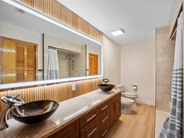 Продажа дома по адресу 10320 SW 139th St - фото 7515461