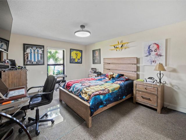 Продажа дома по адресу 10320 SW 139th St - фото 7515464