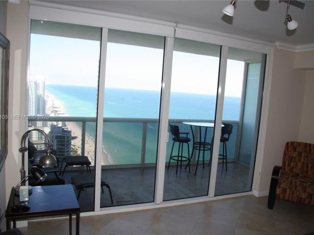 Квартира в аренду номер4212 - фото 7499244