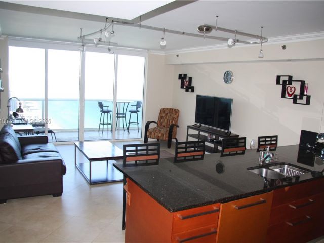 Квартира в аренду номер4212 - фото 7499245