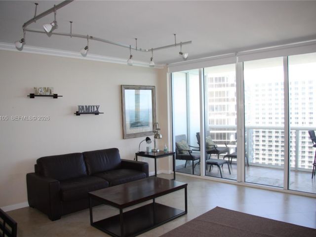 Квартира в аренду номер4212 - фото 7499249