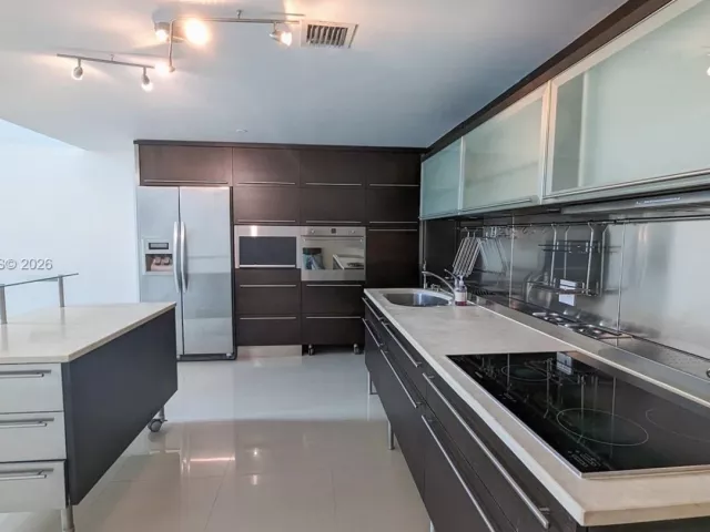 Продажа квартиры #111 - фото 7505337