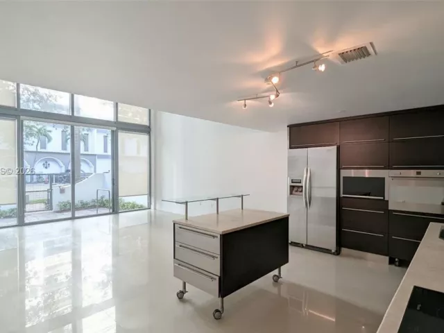 Продажа квартиры #111 - фото 7505339