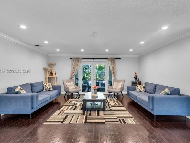 Продажа дома по адресу 8700 SW 83rd Ct - фото 7517748