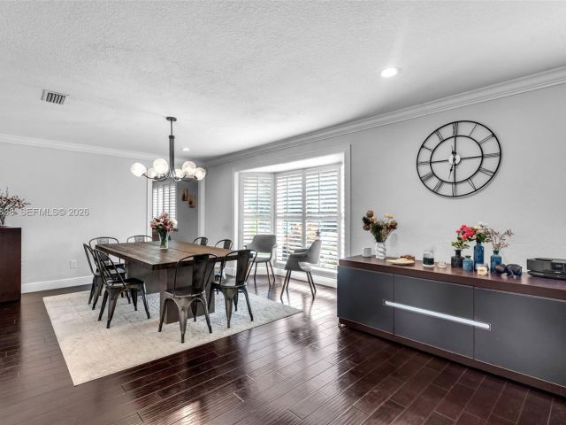 Продажа дома по адресу 8700 SW 83rd Ct - фото 7517750