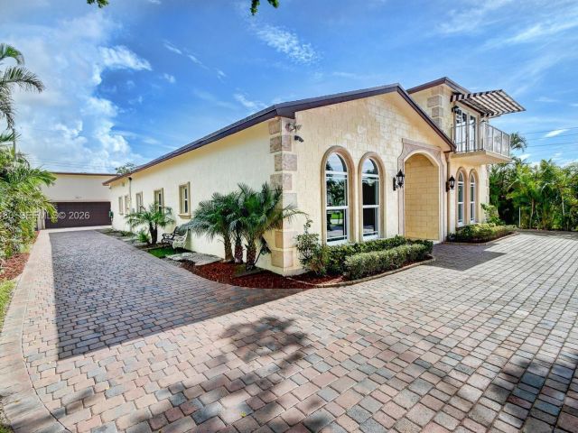 Дом в аренду по адресу 117 NW 8th Street - фото 7453162