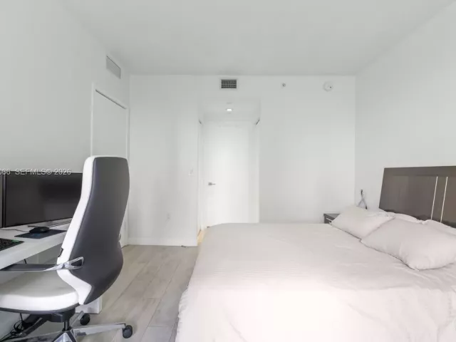 Продажа квартиры #1405 - фото 7549835