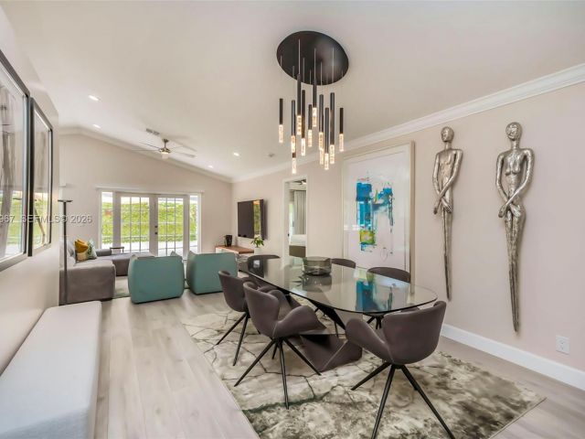 Дом в аренду по адресу 11030 Harbour Springs Cir 11030 - фото 7507948