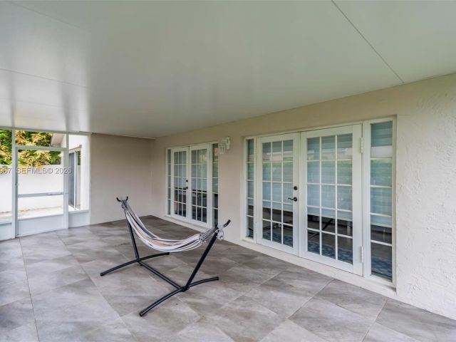 Дом в аренду по адресу 11030 Harbour Springs Cir 11030 - фото 7507964