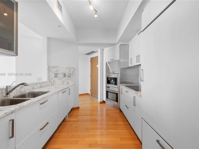 Квартира в аренду номер3206 - фото 7533670