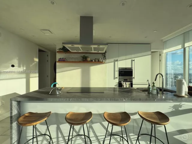 Продажа квартиры #5006 - фото 7523787