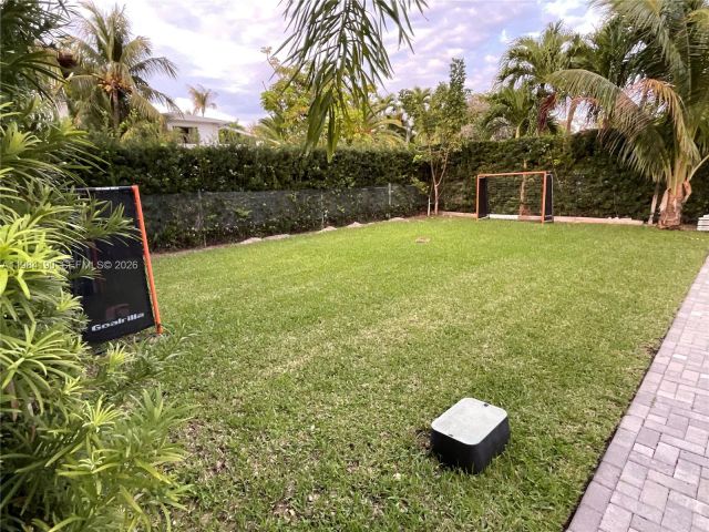 Дом в аренду по адресу 240 Greenwood Dr 240 - фото 7452168