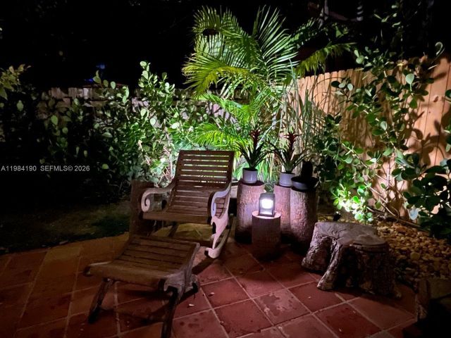 Дом в аренду по адресу 240 Greenwood Dr 240 - фото 7452182